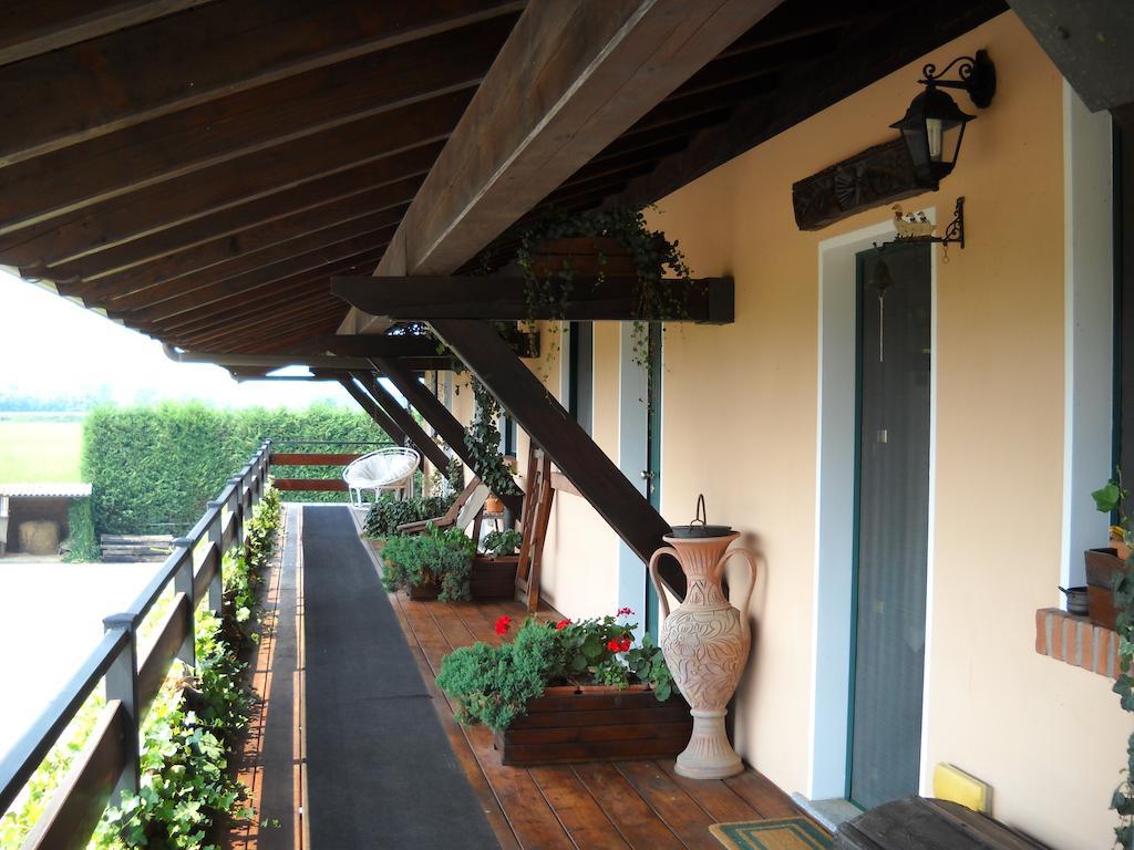 Agriturismo Maiocchi Βίλα Borgarello Εξωτερικό φωτογραφία