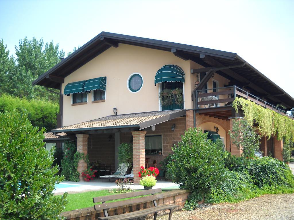 Agriturismo Maiocchi Βίλα Borgarello Εξωτερικό φωτογραφία
